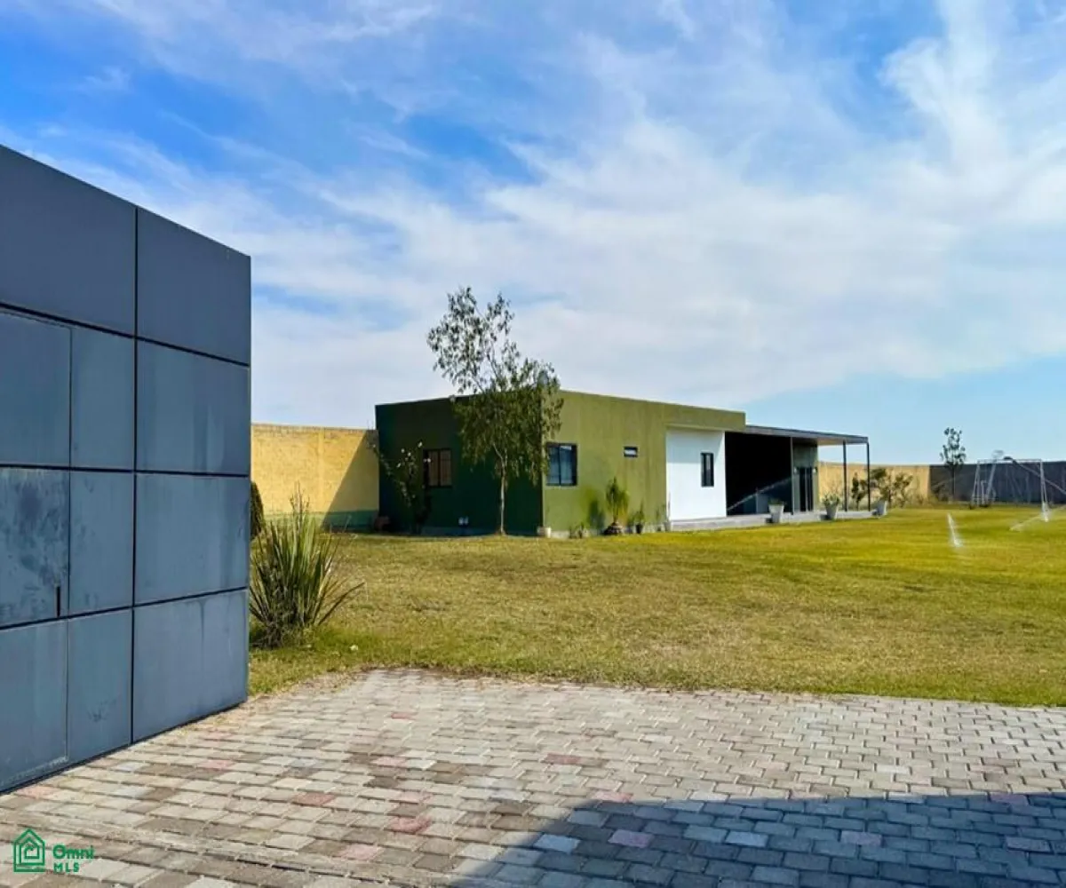 Terreno En Venta,Tesistán,Fracc. Colinas Del Martel S/N, Zapopan, Jalisco 45200,Fracc. Colinas Del Martel,MX261070508