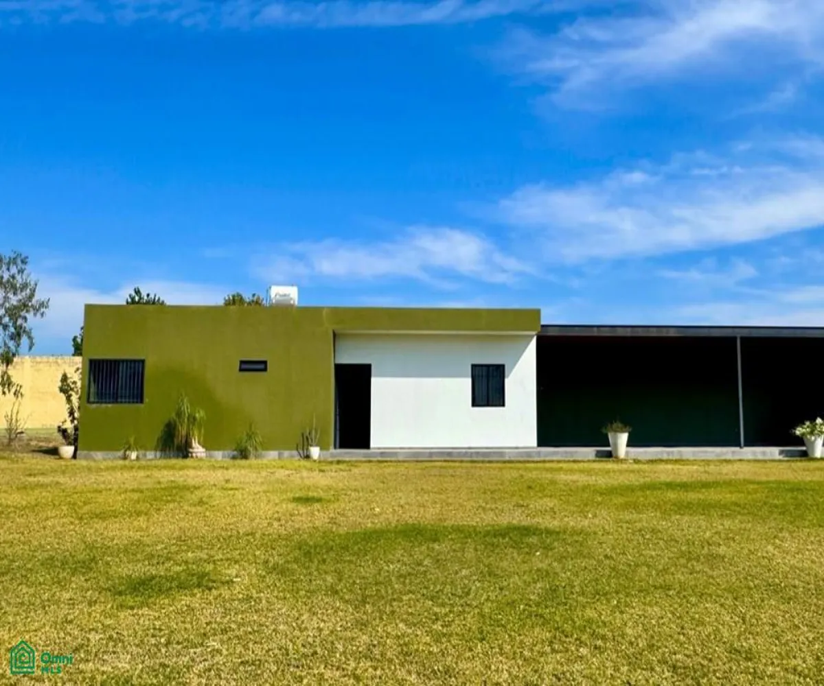 Terreno En Venta,Tesistán,Fracc. Colinas Del Martel S/N, Zapopan, Jalisco 45200,Fracc. Colinas Del Martel,MX261070508