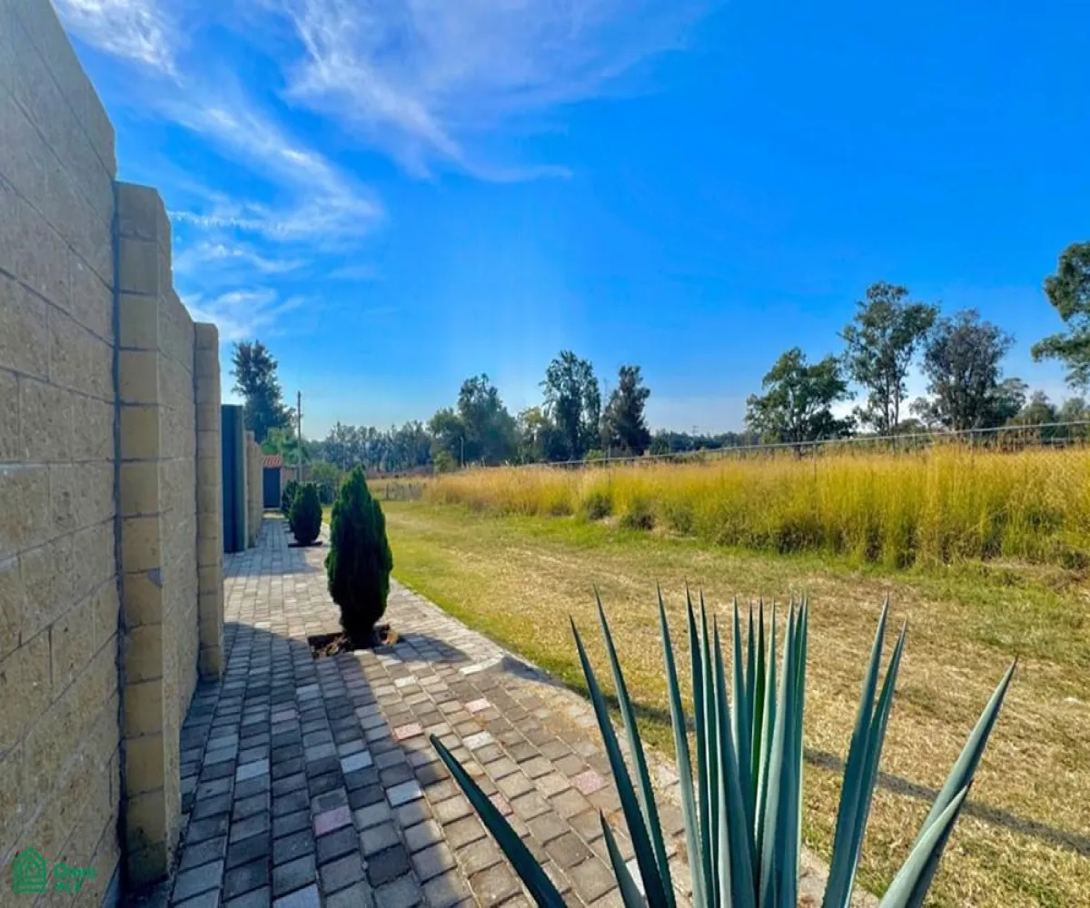 Terreno En Venta,Tesistán,Fracc. Colinas Del Martel S/N, Zapopan, Jalisco 45200,Fracc. Colinas Del Martel,MX261070508