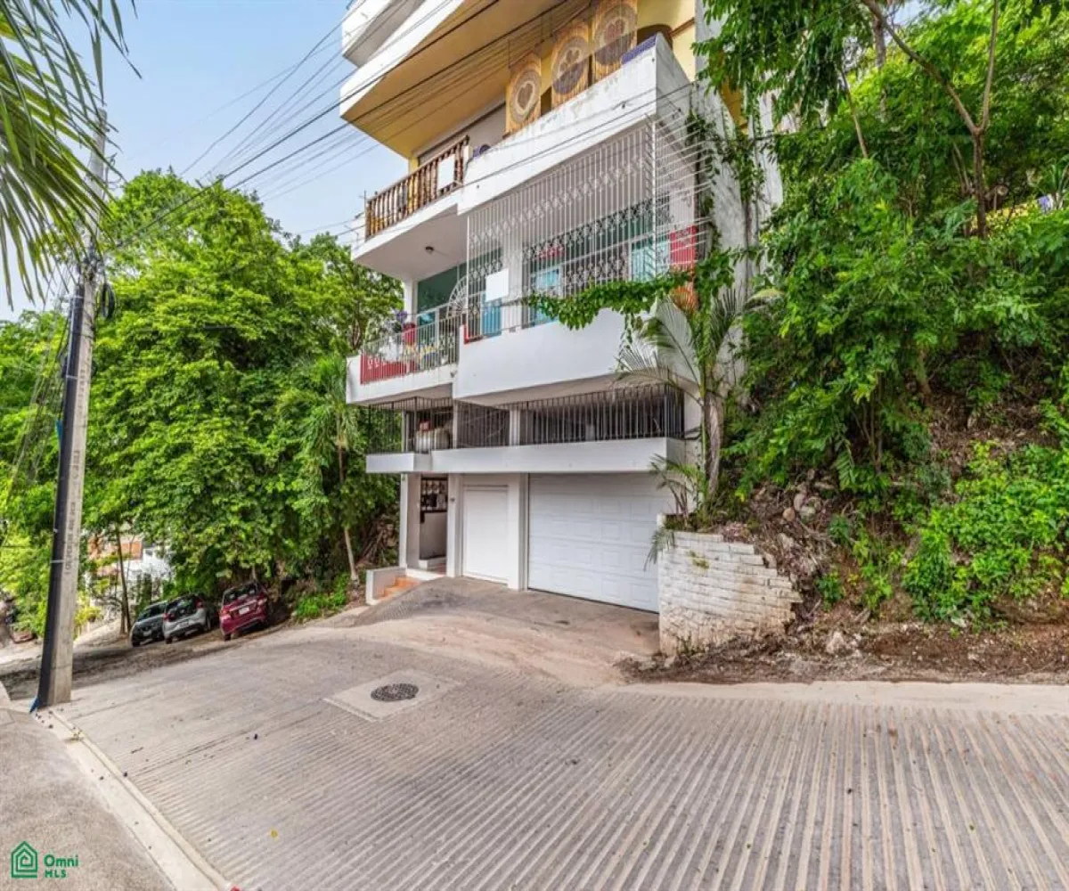 Departamento En Venta,5 de Diciembre,Calle Ecuador 1128, Puerto Vallarta, Jalisco 48350, 3 Habitaciones,3 Baños,Calle Ecuador,MX261070766