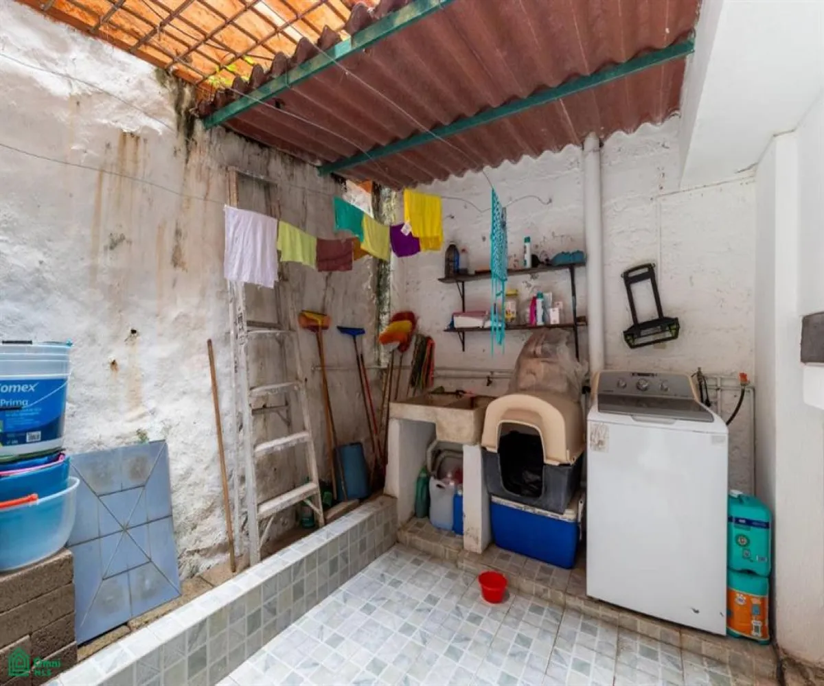 Departamento En Venta,5 de Diciembre,Calle Ecuador 1128, Puerto Vallarta, Jalisco 48350, 3 Habitaciones,3 Baños,Calle Ecuador,MX261070766