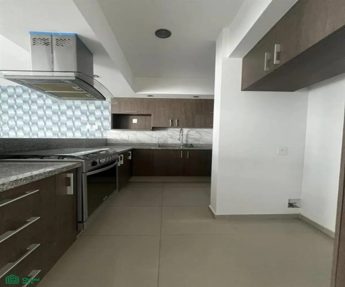 Casa En Renta,Valle Imperial,Blvd Valle Imperial 1664, Zapopan, Jalisco 45134, 2 Habitaciones,3 Baños,Blvd Valle Imperial,MX261071045