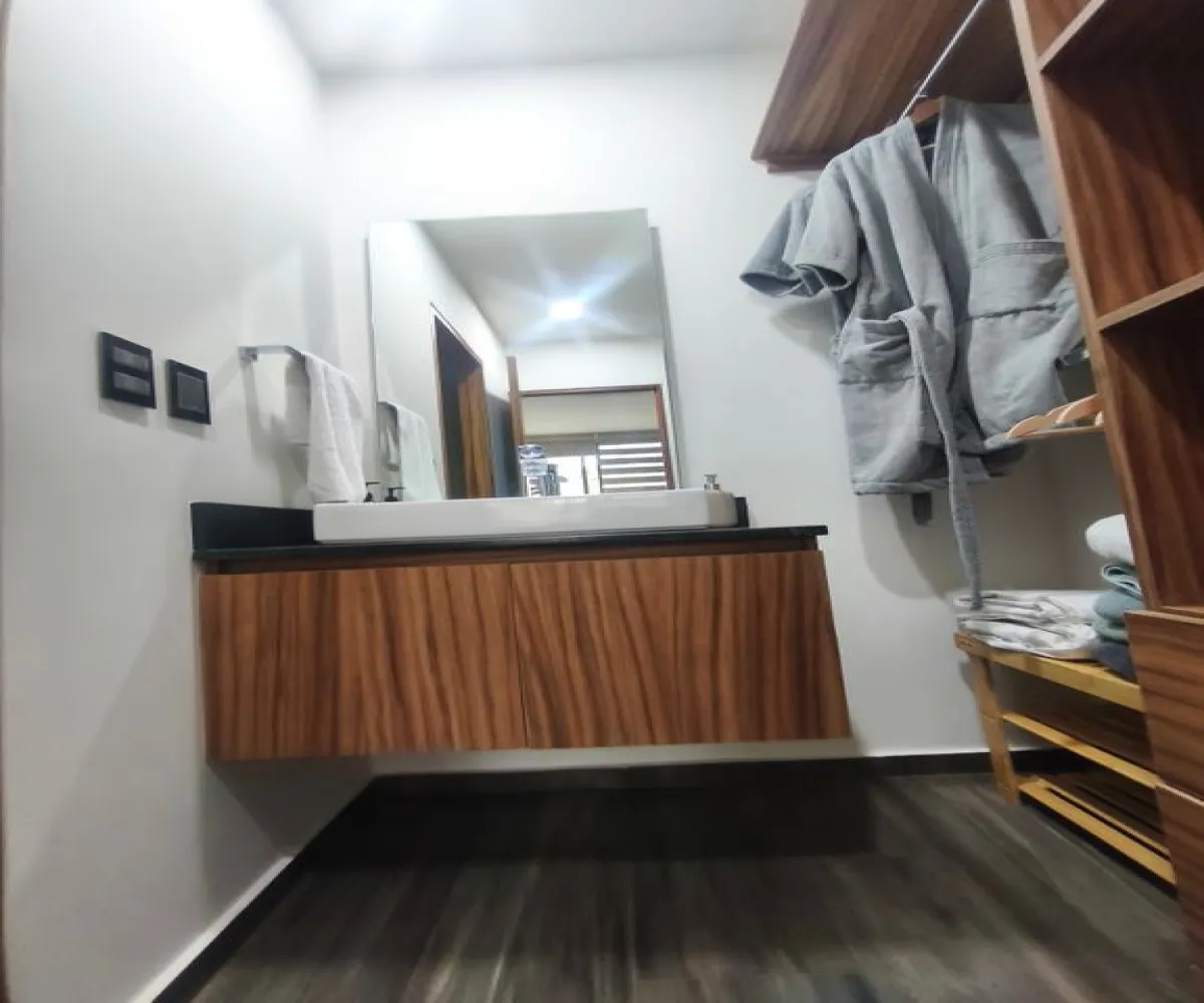 Departamento En Renta,Americana,Calle José Guadalupe Zuno Hernández 1858 1, Guadalajara, Jalisco 44160, 1 Cuarto,1 Baño,Calle José Guadalupe Zuno Hernández,1,pKBX1NG