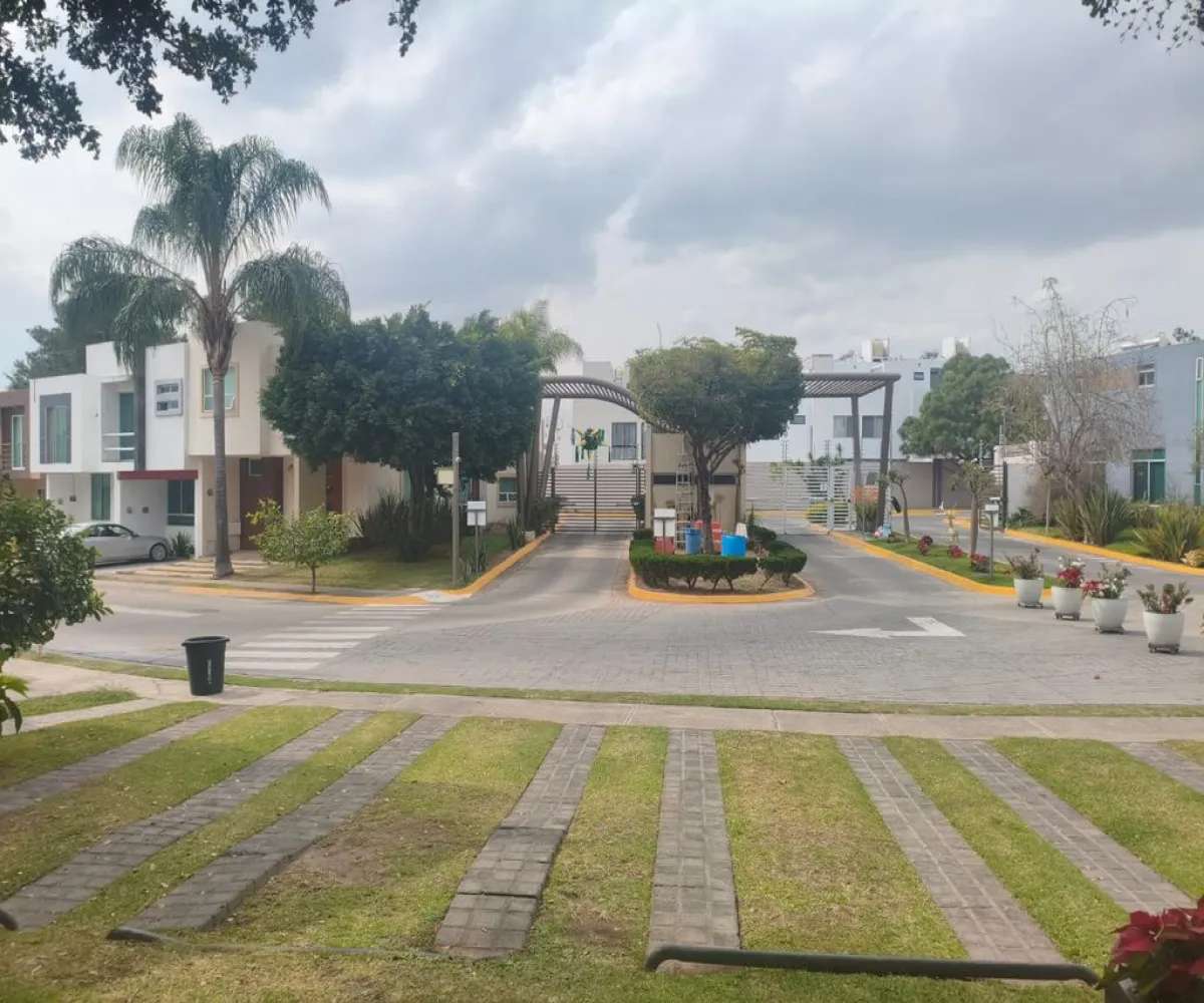 Casa En Venta,Villas de Zapopan,Avenida Valle de San Isidro 260, Zapopan, Jalisco 45133, 2 Habitaciones,3 Baños,Avenida Valle de San Isidro,2,pAKkag4