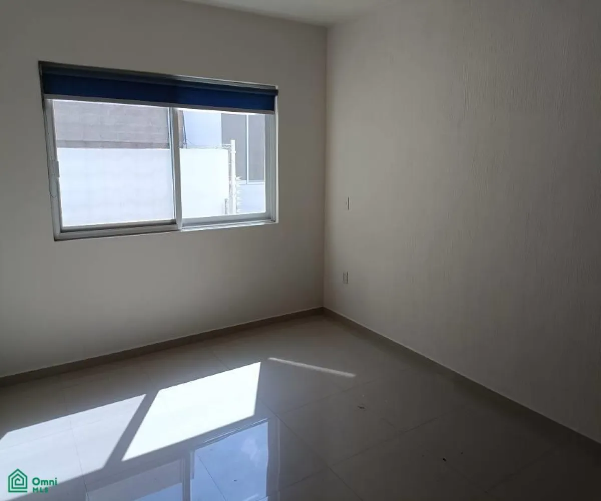 Casa En Renta,Paisajes del Tesoro,Tuxtla #1537, Tlaquepaque, Jalisco 45608, 4 Habitaciones,3 Baños,Tuxtla,3,MX251059830