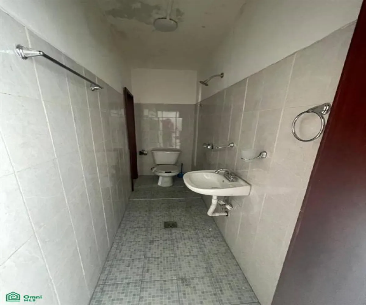 Local En Venta,San Juan Bosco,Juan de Dios Robledo 524, Guadalajara, Jalisco 44730, 4 Habitaciones,3 Baños,Juan de Dios Robledo,2,MX251059903