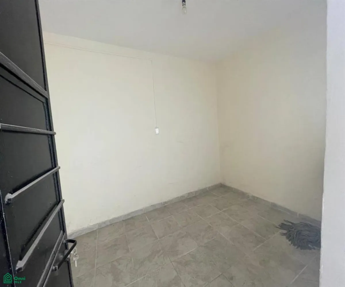 Local En Venta,San Juan Bosco,Juan de Dios Robledo 524, Guadalajara, Jalisco 44730, 4 Habitaciones,3 Baños,Juan de Dios Robledo,2,MX251059903