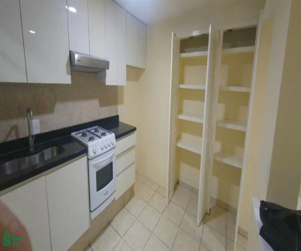 Casa En Venta,Residencial Plaza Guadalupe,Mision de San Antonio 426, Zapopan, Jalisco 45030, 3 Habitaciones,1 Baño,Mision de San Antonio,2,MX251061235