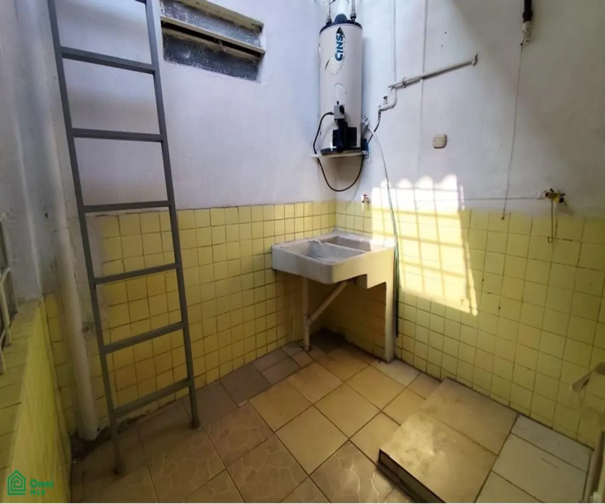 Casa En Venta,18 De Marzo,Dos Bocas 1646, Guadalajara, Jalisco 44960, 3 Habitaciones,2 Baños,Dos Bocas,1,MX251061461