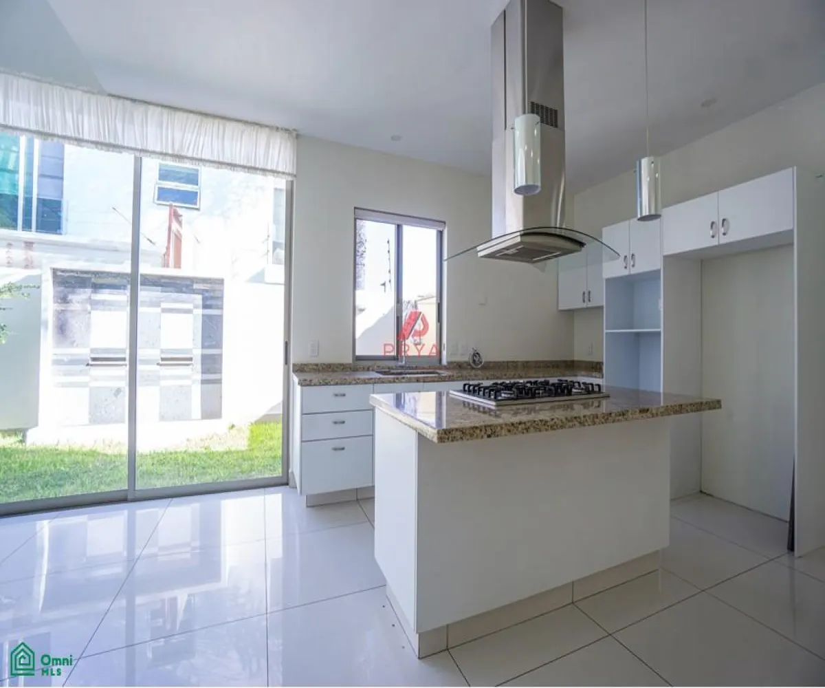 Casa En Venta,Solares Residencial,Paseo Solares 1333, Zapopan, Jalisco 45019, 3 Habitaciones,3 Baños,Paseo Solares,MX251061494