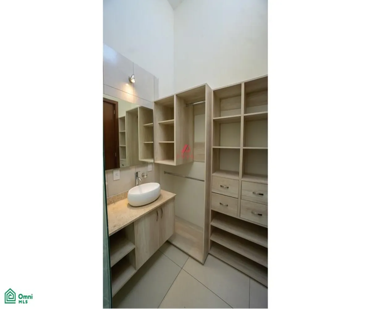 Casa En Venta,Solares Residencial,Paseo Solares 1333, Zapopan, Jalisco 45019, 3 Habitaciones,3 Baños,Paseo Solares,MX251061494