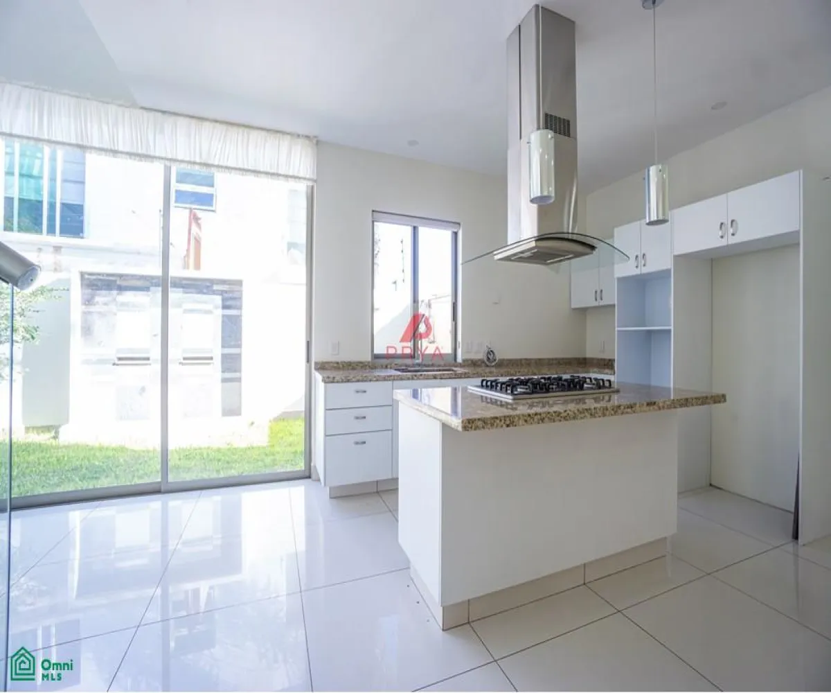 Casa En Venta,Solares Residencial,Paseo Solares 1333, Zapopan, Jalisco 45019, 3 Habitaciones,3 Baños,Paseo Solares,MX251061494