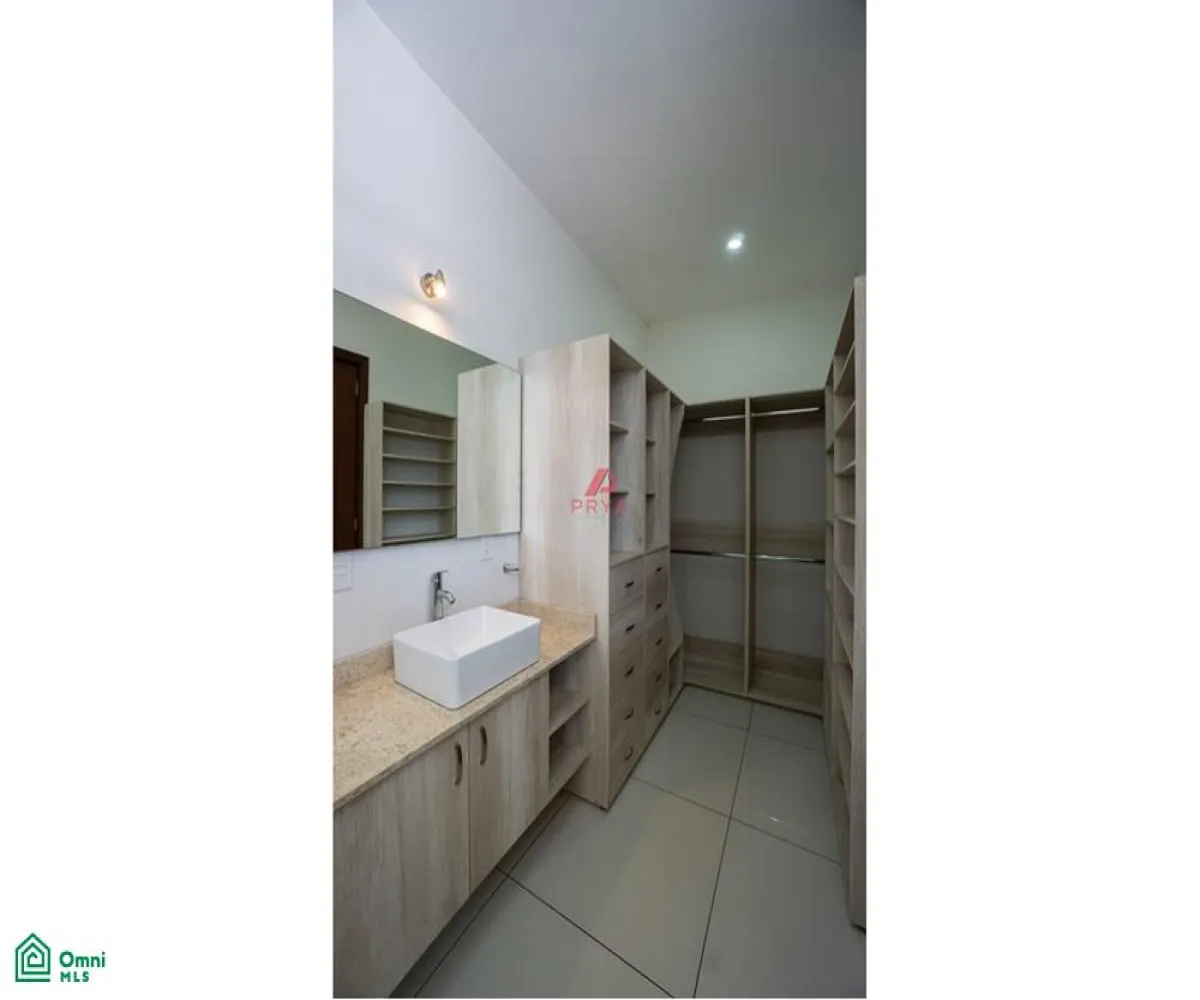 Casa En Venta,Solares Residencial,Paseo Solares 1333, Zapopan, Jalisco 45019, 3 Habitaciones,3 Baños,Paseo Solares,MX251061494