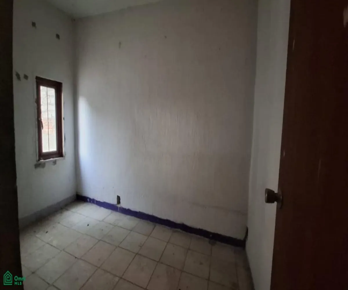 Casa En Venta,Lagos de Oriente,telegrafistas 3683, Guadalajara, Jalisco 44770,2 Baños,telegrafistas,2,MX251061933