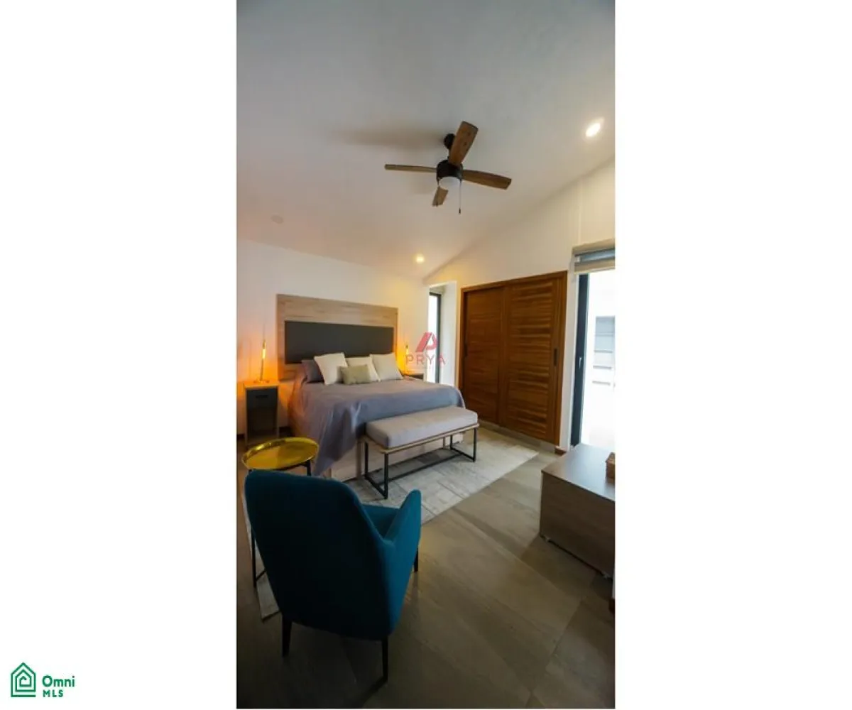 Casa En Venta,Fraccionamiento Chulavista,condominio en condominio bugambilias #Carr #k60 S/N, Chapala, Jalisco 45920, 7 Habitaciones,7 Baños,condominio en condominio bugambilias #Carr #k60,2,MX251063625