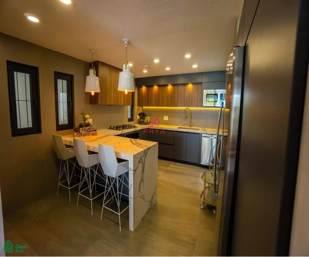 Casa En Venta,Fraccionamiento Chulavista,condominio en condominio bugambilias #Carr #k60 S/N, Chapala, Jalisco 45920, 7 Habitaciones,7 Baños,condominio en condominio bugambilias #Carr #k60,2,MX251063625