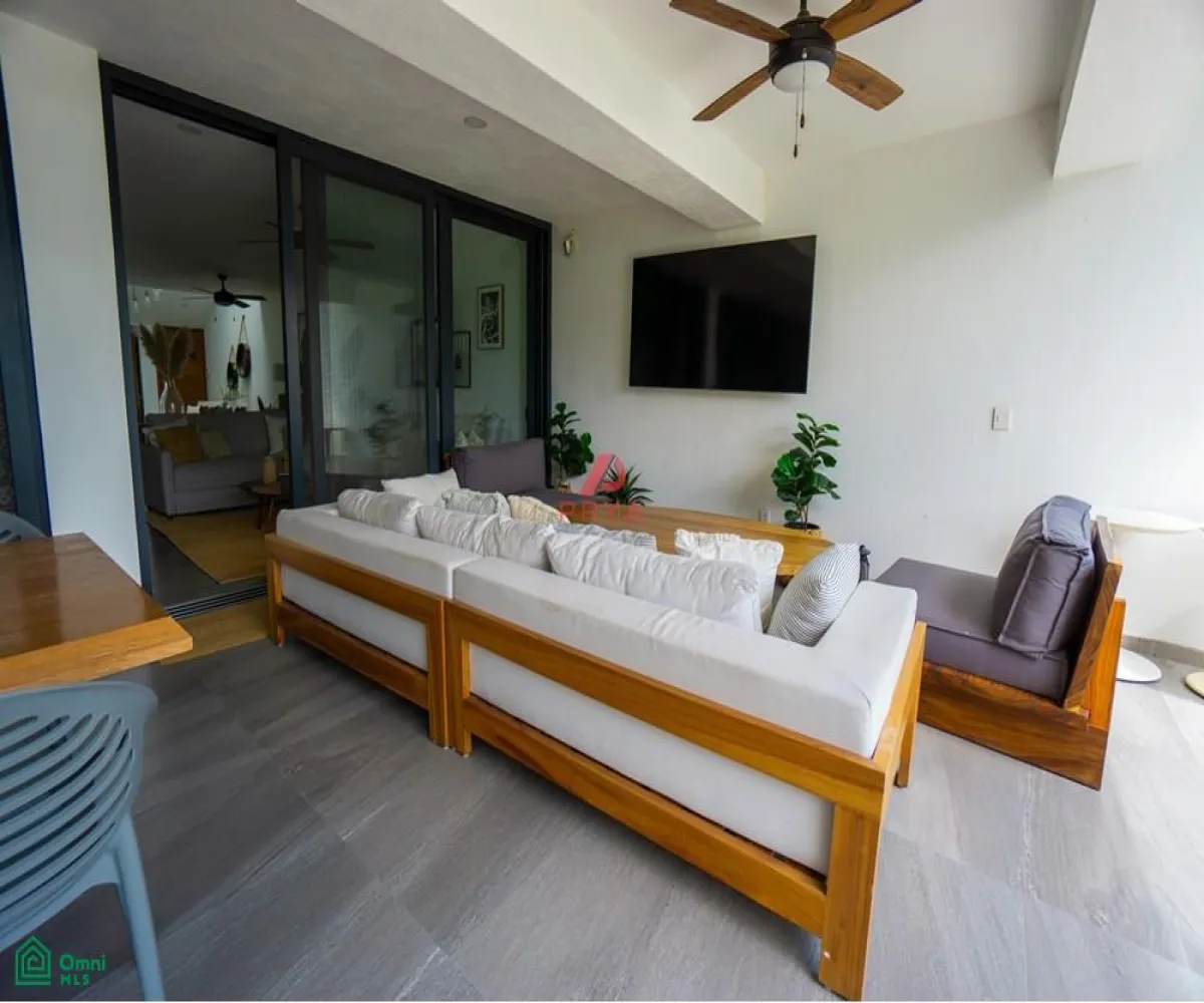 Casa En Venta,Fraccionamiento Chulavista,condominio en condominio bugambilias #Carr #k60 S/N, Chapala, Jalisco 45920, 7 Habitaciones,7 Baños,condominio en condominio bugambilias #Carr #k60,2,MX251063625