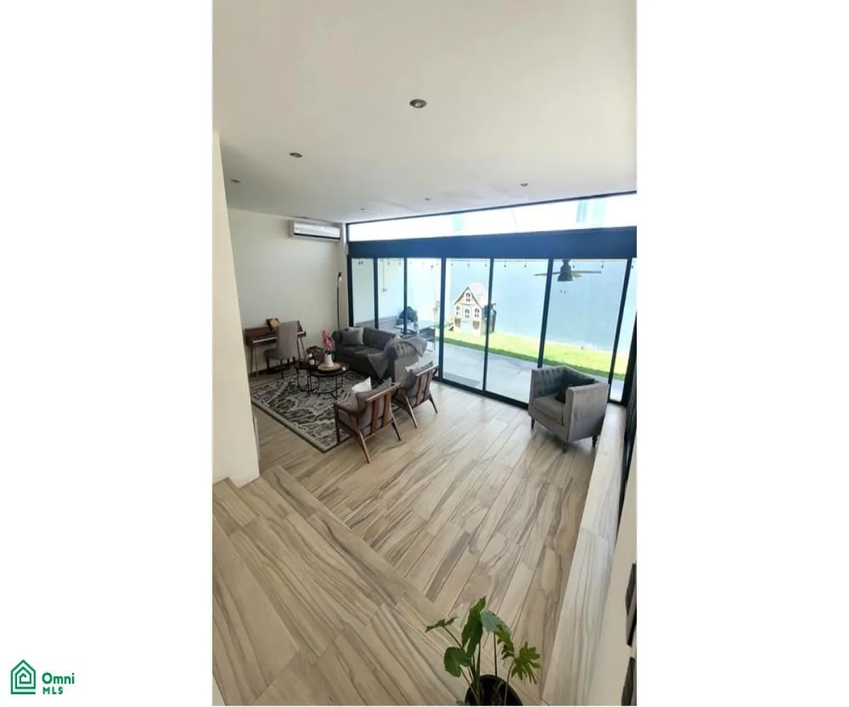Casa En Venta,LA RIOJA,Quintanar de la Rioja S/N, Tlajomulco de Zuniga, Jalisco 45645, 4 Habitaciones,4 Baños,Quintanar de la Rioja,MX25942033