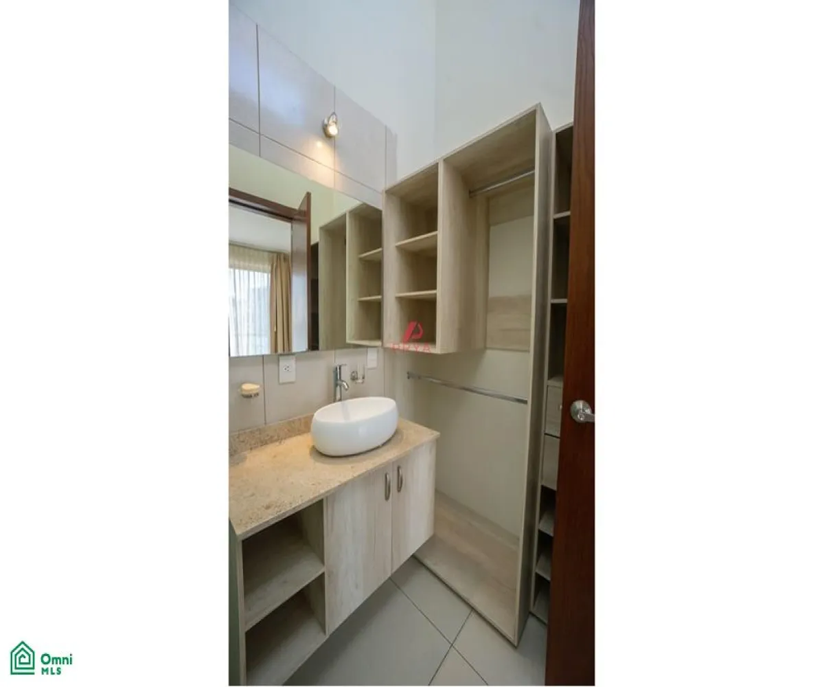 Casa En Venta,Solares Residencial,Paseo Solares 1333, Zapopan, Jalisco 45019, 3 Habitaciones,3 Baños,Paseo Solares,MX261066108