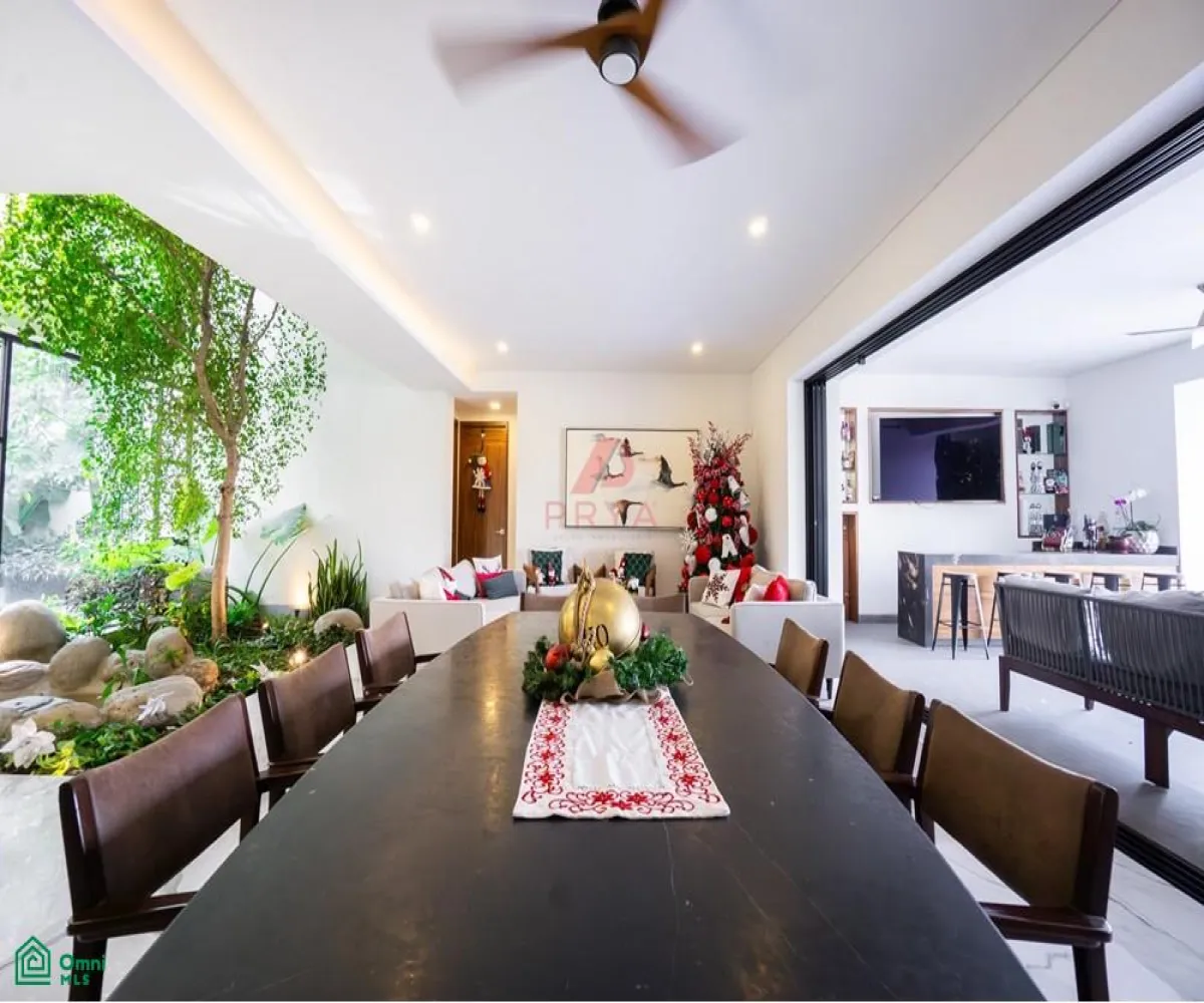 Casa En Venta,Las Cañadas,Bosques de Chapultepec S/N, Zapopan, Jalisco 45133, 4 Habitaciones,4 Baños,Bosques de Chapultepec,MX261066874