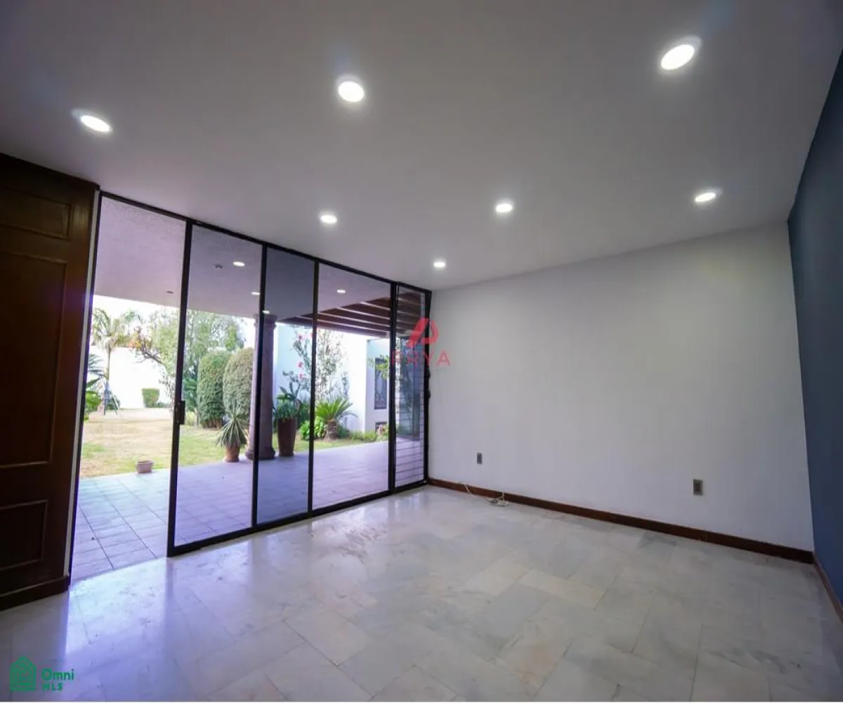 Oficina En Renta,Colinas De San Javier,Av Pablo Neruda 3798, Guadalajara, Jalisco 44670,Av Pablo Neruda,MX261066893