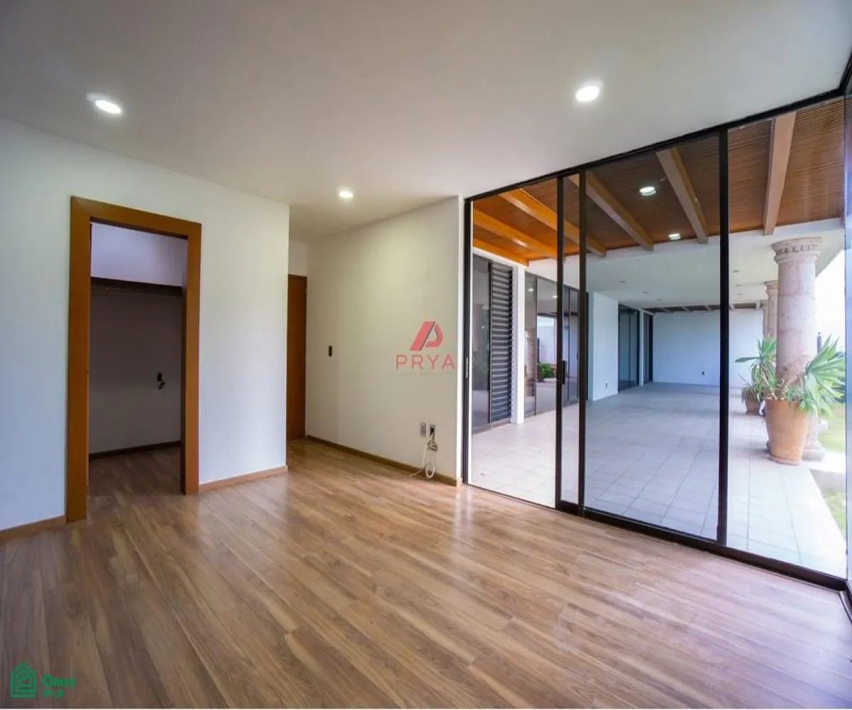 Oficina En Renta,Colinas De San Javier,Av Pablo Neruda 3798, Guadalajara, Jalisco 44670,Av Pablo Neruda,MX261066893