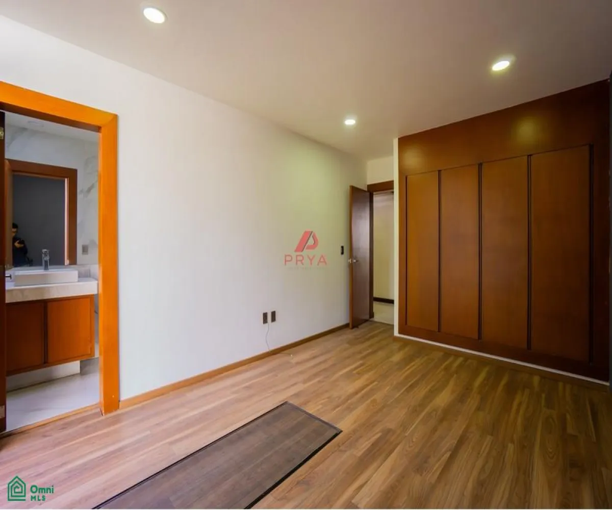 Oficina En Renta,Colinas De San Javier,Av Pablo Neruda 3798, Guadalajara, Jalisco 44670,Av Pablo Neruda,MX261066893