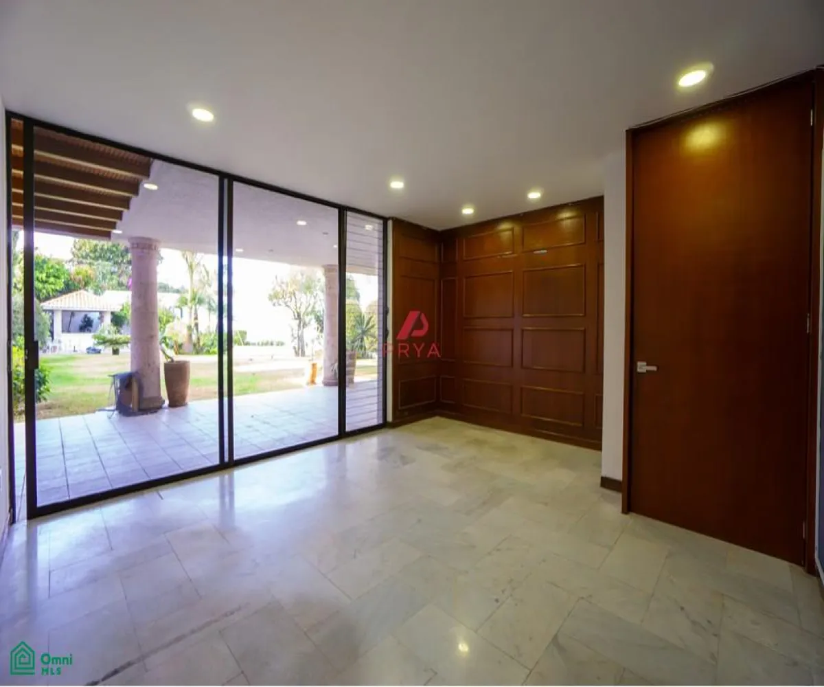 Oficina En Renta,Colinas De San Javier,Av Pablo Neruda 3798, Guadalajara, Jalisco 44670,Av Pablo Neruda,MX261066893