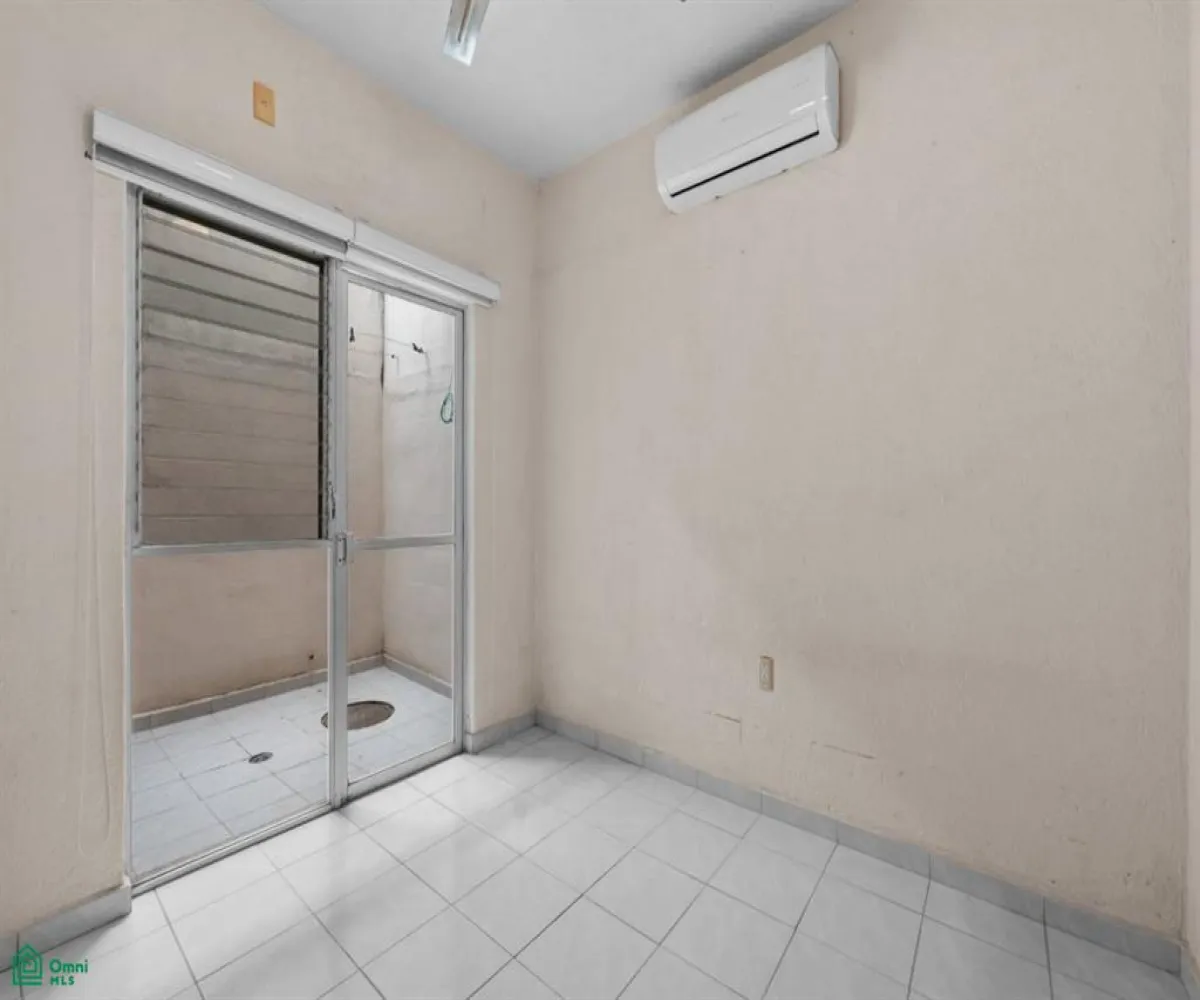 Casa En Venta,Parques las Palmas,Palma Kentia 191, Puerto Vallarta, Jalisco 48317, 3 Habitaciones,2 Baños,Palma Kentia,MX261071396