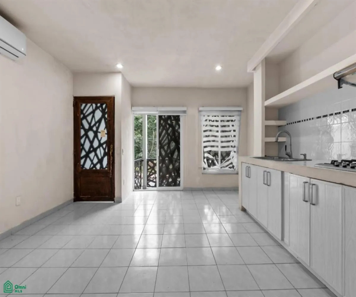 Casa En Venta,Parques las Palmas,Palma Kentia 191, Puerto Vallarta, Jalisco 48317, 3 Habitaciones,2 Baños,Palma Kentia,MX261071396