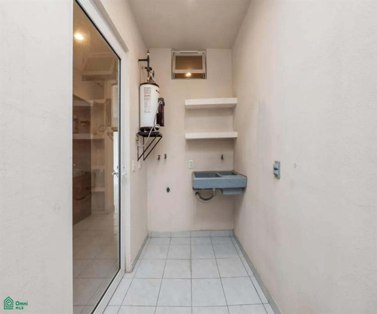 Casa En Venta,Parques las Palmas,Palma Kentia 191, Puerto Vallarta, Jalisco 48317, 3 Habitaciones,2 Baños,Palma Kentia,MX261071396