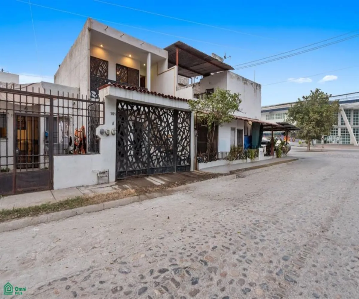 Casa En Venta,Parques las Palmas,Palma Kentia 191, Puerto Vallarta, Jalisco 48317, 3 Habitaciones,2 Baños,Palma Kentia,MX261071396