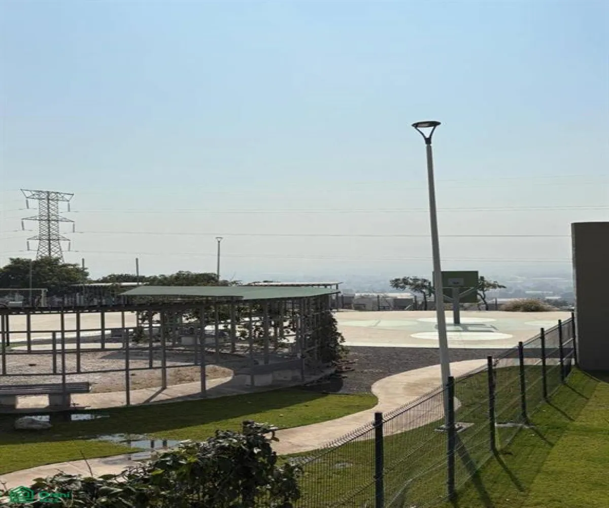 Casa En Venta,Pedregal del Bosque,Prolongación Lopez Cotilla 604, Tlaquepaque, Jalisco 45610, 2 Habitaciones,1 Baño,Prolongación Lopez Cotilla,MX261071645