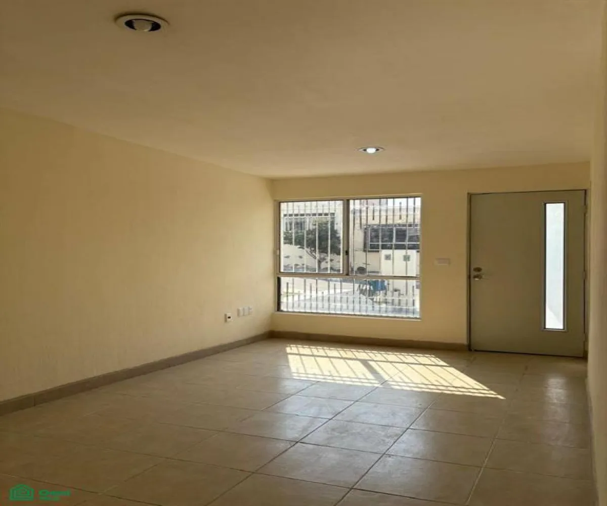 Casa En Venta,Pedregal del Bosque,Prolongación Lopez Cotilla 604, Tlaquepaque, Jalisco 45610, 2 Habitaciones,1 Baño,Prolongación Lopez Cotilla,MX261071645