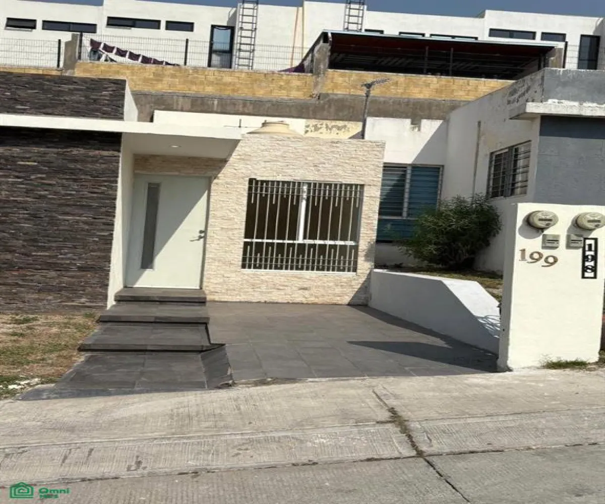 Casa En Venta,Pedregal del Bosque,Prolongación Lopez Cotilla 604, Tlaquepaque, Jalisco 45610, 2 Habitaciones,1 Baño,Prolongación Lopez Cotilla,MX261071645