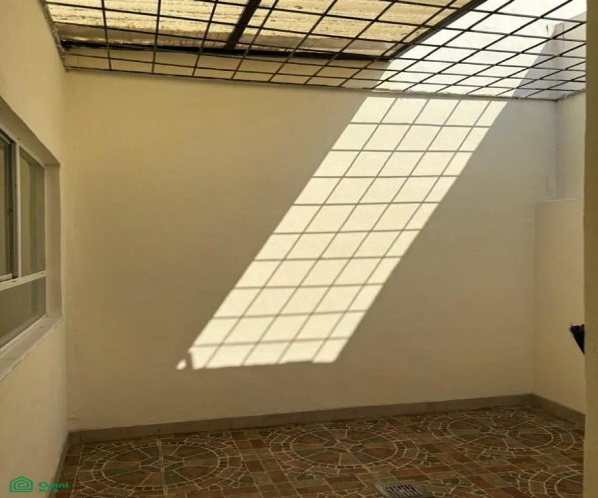 Casa En Venta,Pedregal del Bosque,Prolongación Lopez Cotilla 604, Tlaquepaque, Jalisco 45610, 2 Habitaciones,1 Baño,Prolongación Lopez Cotilla,MX261071645