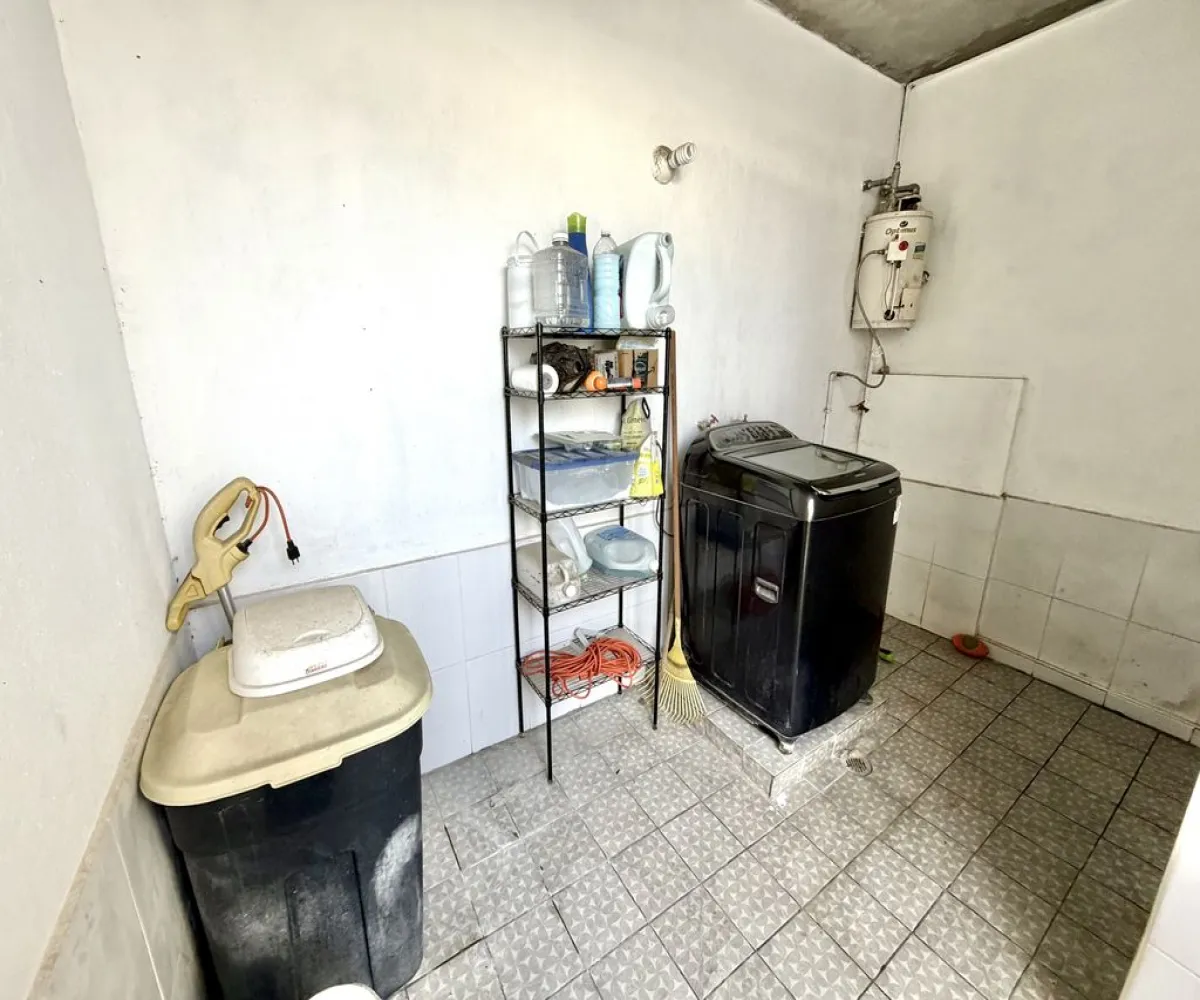 Casa En Venta,San agustin,Avenida Camino Real a Colima 184 9, Tlajomulco de Zúñiga, Jalisco 45645, 2 Habitaciones,3 Baños,Avenida Camino Real a Colima,1,p5Hc2XV