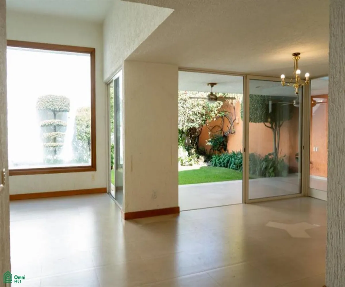 Casa En Venta,Residencial Patria,unidad nacional 3096, Zapopan, Jalisco 45160, 3 Habitaciones,3 Baños,unidad nacional,2,MX261072025