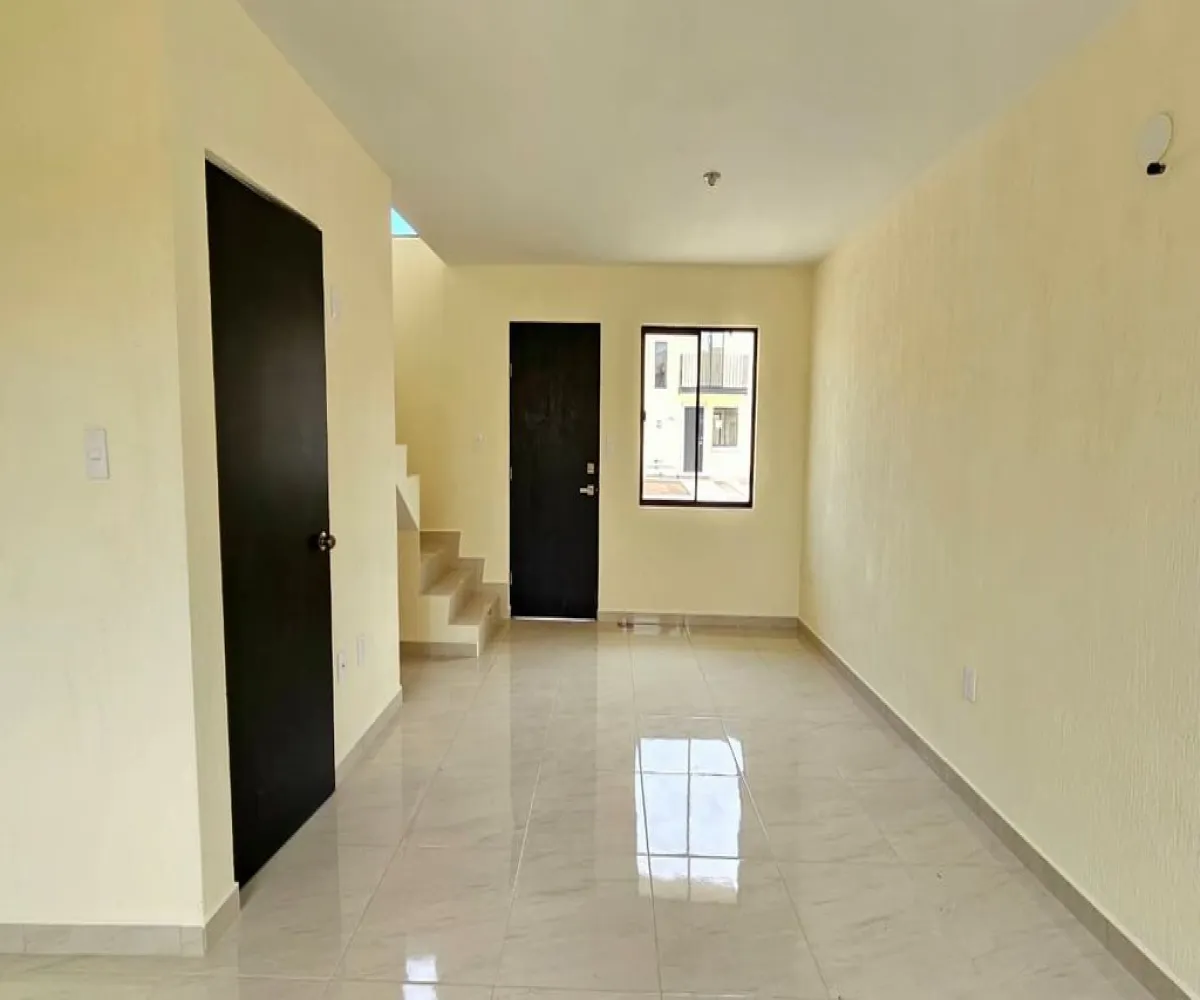 Casa En Venta,coto 14,Calle Trébol 317, Tlajomulco de Zúñiga, Jalisco 45650, 2 Habitaciones,1 Baño,Calle Trébol ,1,pCQYA2U