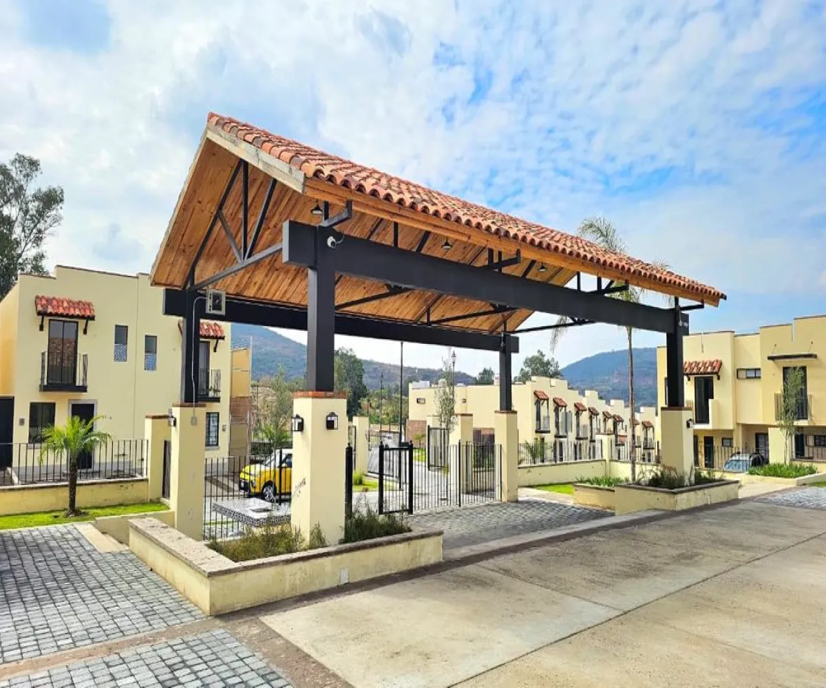 Casa En Venta,coto 14,Calle Trébol 317, Tlajomulco de Zúñiga, Jalisco 45650, 2 Habitaciones,1 Baño,Calle Trébol ,1,pCQYA2U