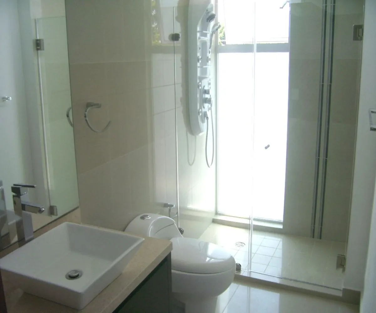 Departamento En Renta,Granja,Calzada Central 1047 2, Zapopan, Jalisco 45010, 3 Habitaciones,2 Baños,Calzada Central,1,phYqiCK