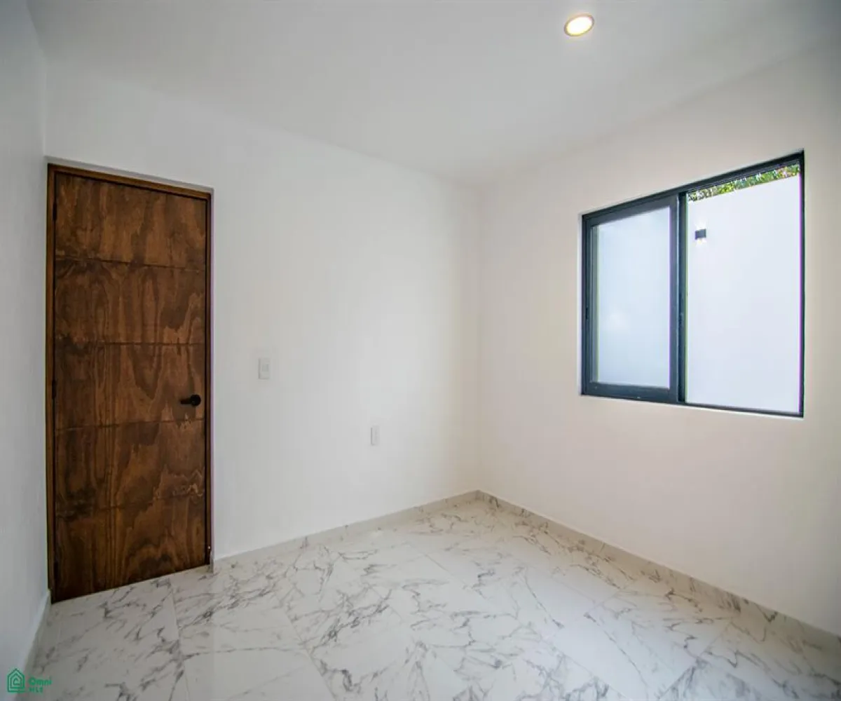 Casa En Venta,PLAZA DE TOROS,RAMOS MILLAN 6, Chapala, Jalisco 45900, 2 Habitaciones,2 Baños,RAMOS MILLAN,1,MX26004284M