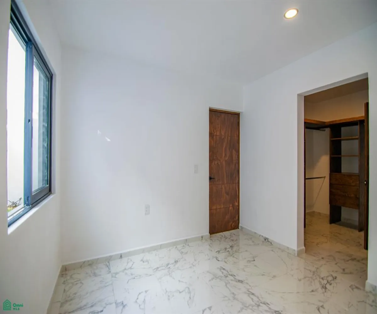 Casa En Venta,PLAZA DE TOROS,RAMOS MILLAN 6, Chapala, Jalisco 45900, 2 Habitaciones,2 Baños,RAMOS MILLAN,1,MX26004284M