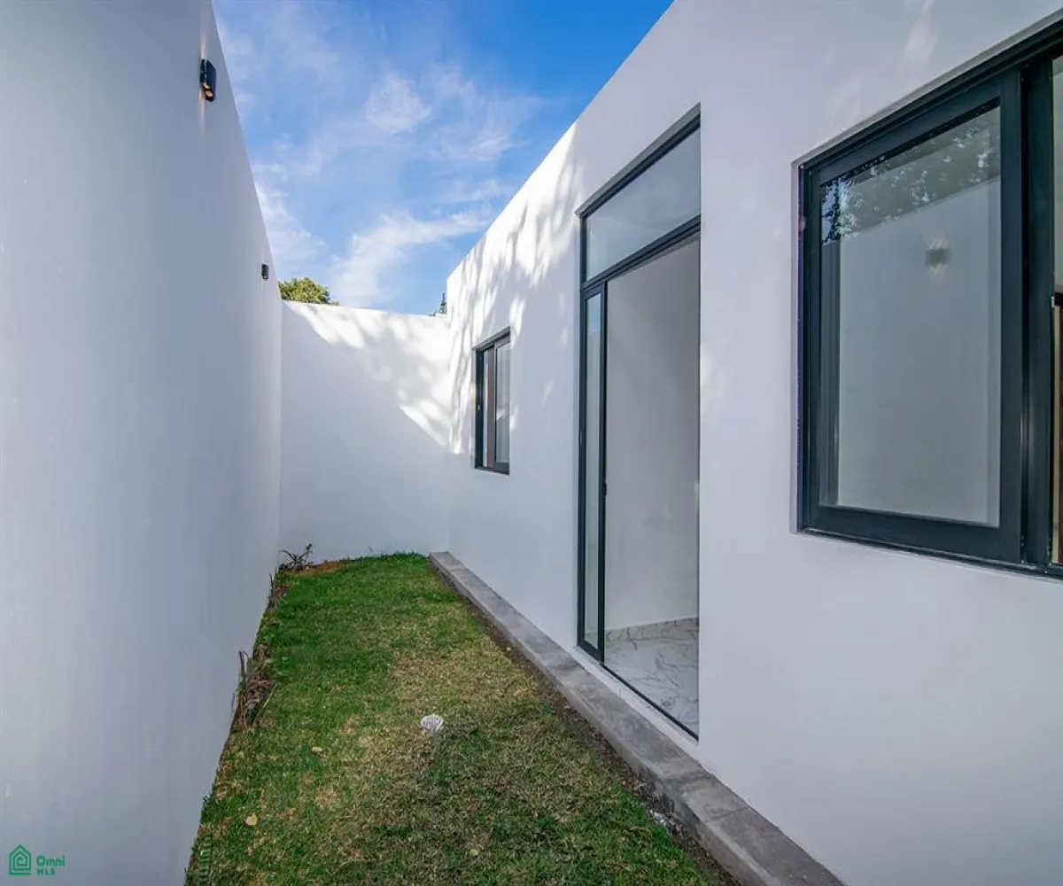 Casa En Venta,PLAZA DE TOROS,RAMOS MILLAN 6, Chapala, Jalisco 45900, 2 Habitaciones,2 Baños,RAMOS MILLAN,1,MX26004284M