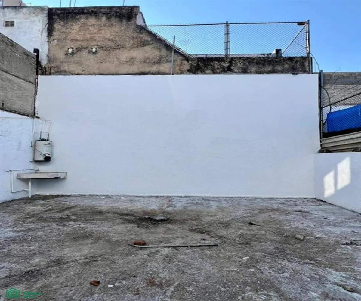 Casa En Venta,Colinas de Las Águilas,Rio Tomatlan 1141, Zapopan, Jalisco 45080, 4 Habitaciones,1 Baño,Rio Tomatlan,2,MX261072509