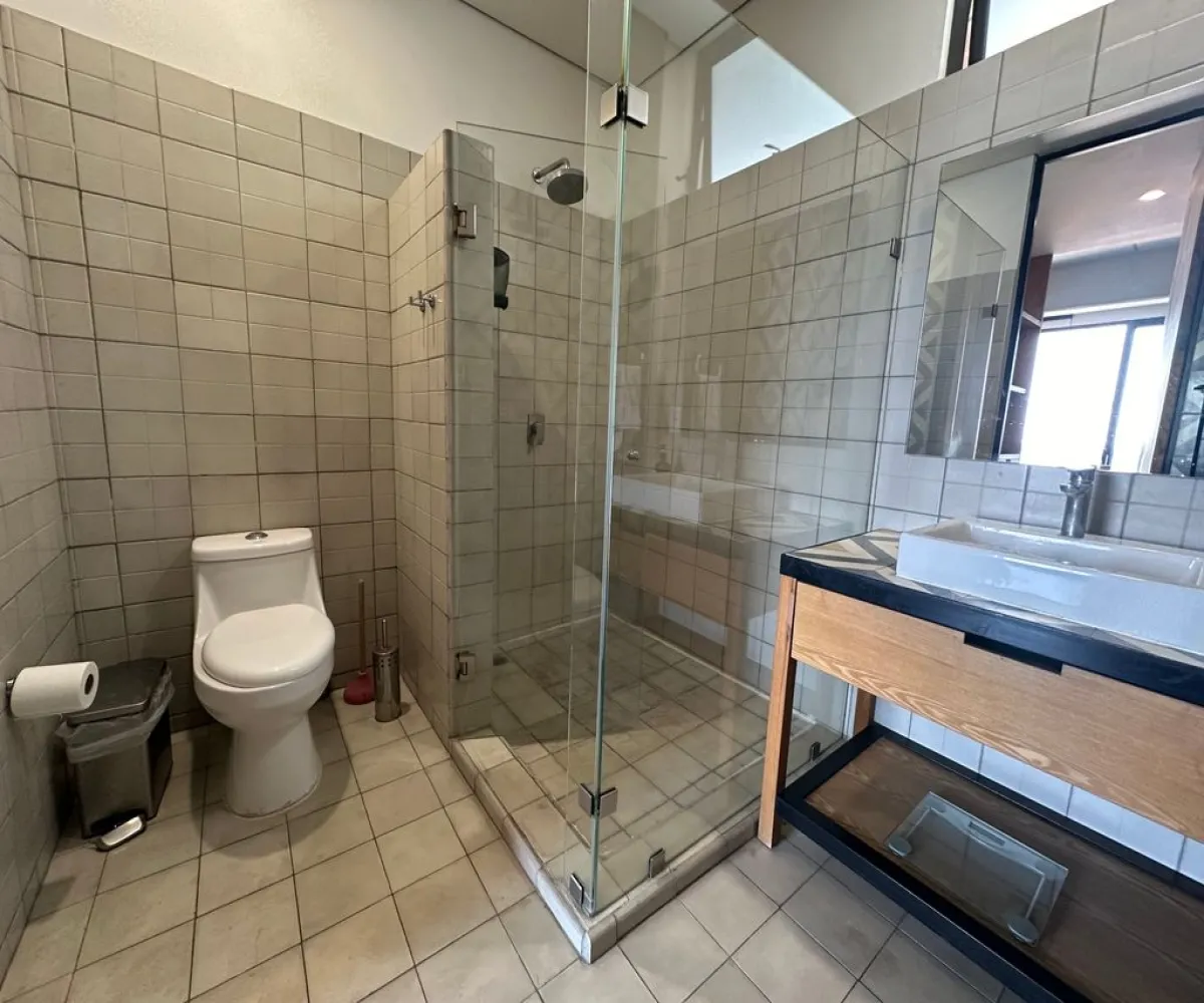 Departamento En Renta,Americana,Calle Manuel López Cotilla 1223 404A, Americana, Jalisco 44160, 1 Cuarto,1 Baño,Calle Manuel López Cotilla,1,pCQYfvv