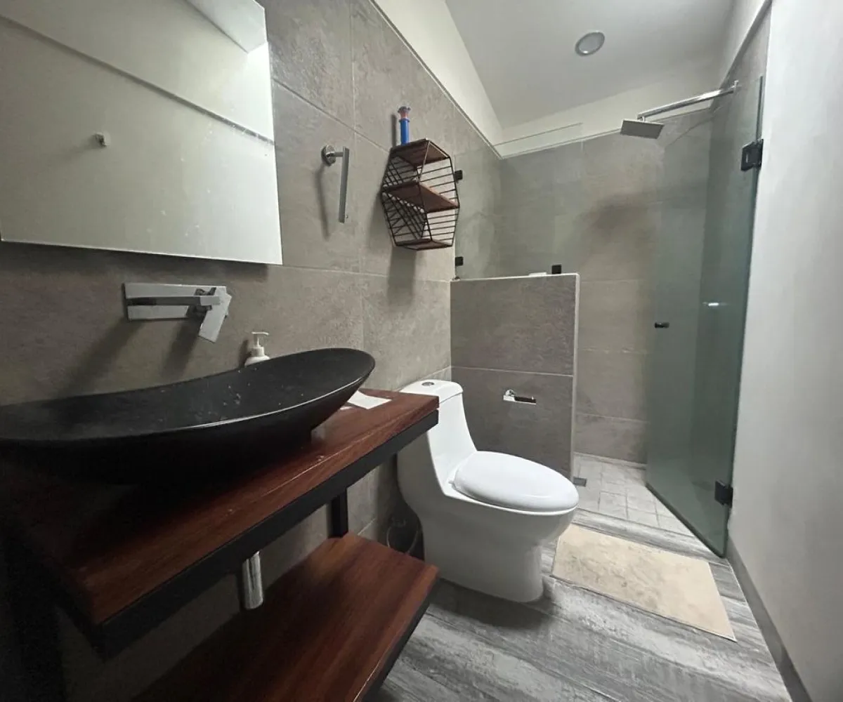 Casa En Renta,Jardines del Sol,Avenida Prado de los Laureles 1490, Zapopan, Jalisco 45050, 4 Habitaciones,2 Baños,Avenida Prado de los Laureles,1,p413aFk