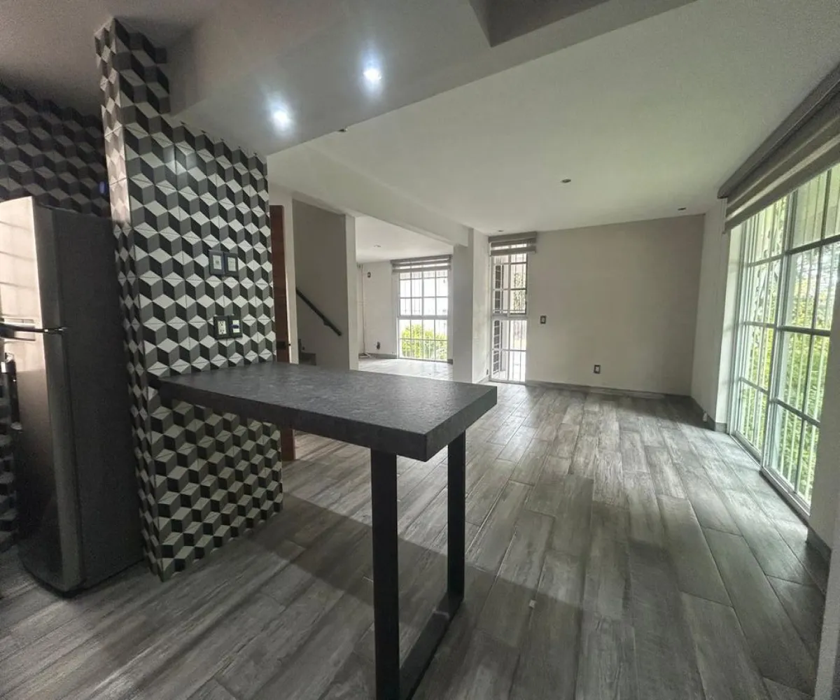 Casa En Renta,Jardines del Sol,Avenida Prado de los Laureles 1490, Zapopan, Jalisco 45050, 4 Habitaciones,2 Baños,Avenida Prado de los Laureles,1,p413aFk