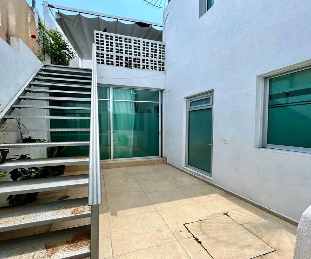 Casa En Venta,Santa Teresita,11-A 41, Guadalajara, Jalisco 44600, 4 Habitaciones,3 Baños,11-A,1,pNK5xOC