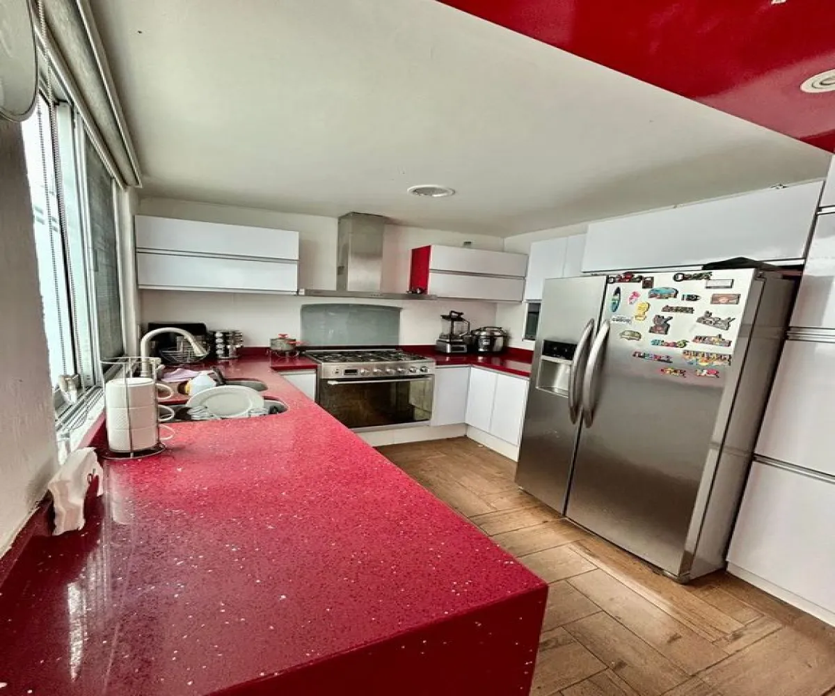 Casa En Venta,Santa Teresita,11-A 41, Guadalajara, Jalisco 44600, 4 Habitaciones,3 Baños,11-A,1,pNK5xOC